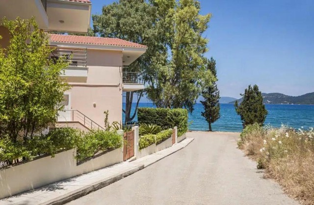 Deluxe Kefalonia Apartment Apartment Meli 2 Bedroom Pool Karavomilos