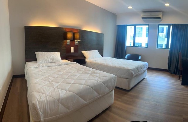 Deluxe Twin Room AYS