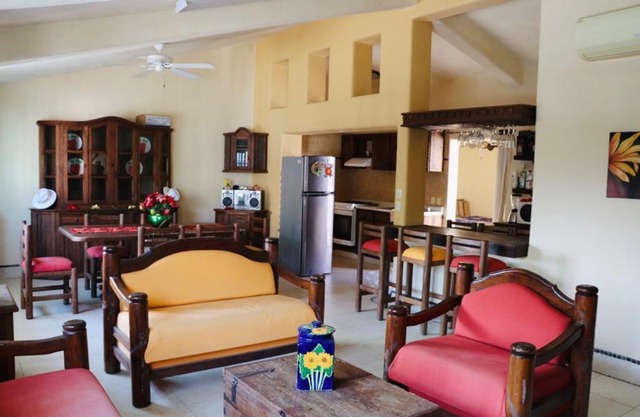 DEPARTAMENTO PELICANOS IXTAPA