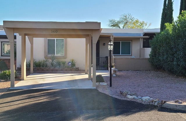 Desert Retreat 🏜 Your Home Away From Home