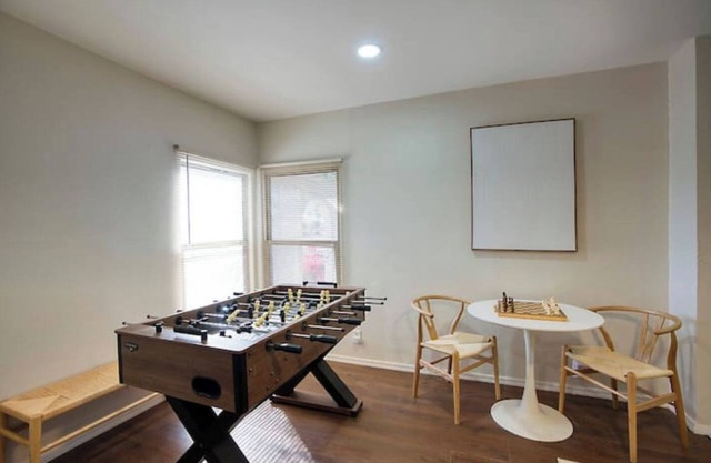 Desert Vista Getaway - Pet Friendly/Games/RV Parking!