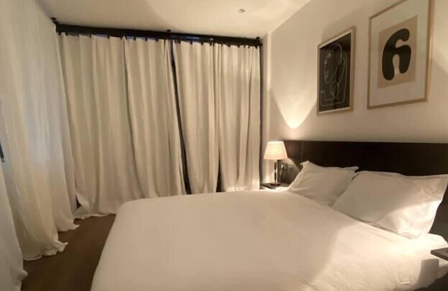 Design Led 1bed in Cosmopolitan Queens Park