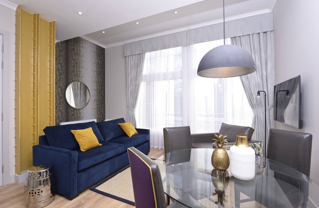 Destiny Scotland Charlotte SQ Apartments