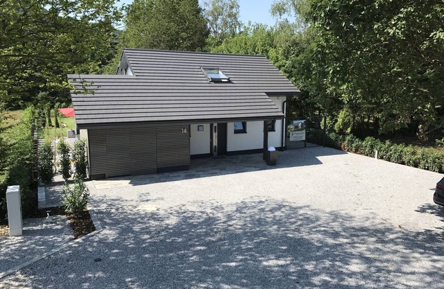 Detached vacation home on Lake Edersee Rehbach " Das Haus am See "