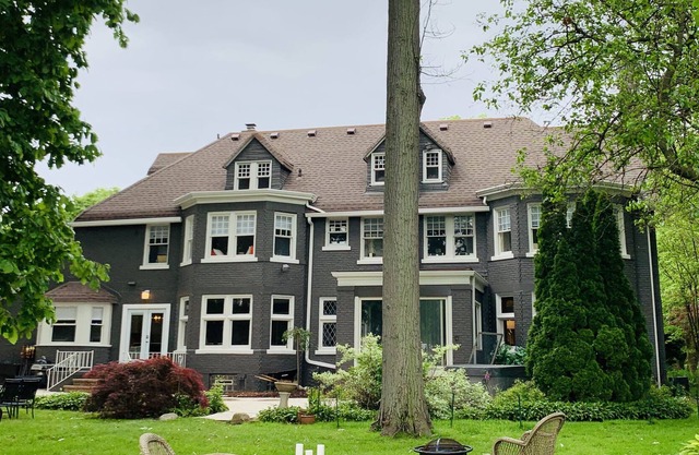 Detroit Golf Course Luxury Home on 11th hole