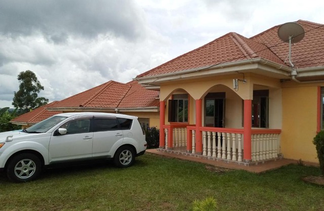 Dika Apartments