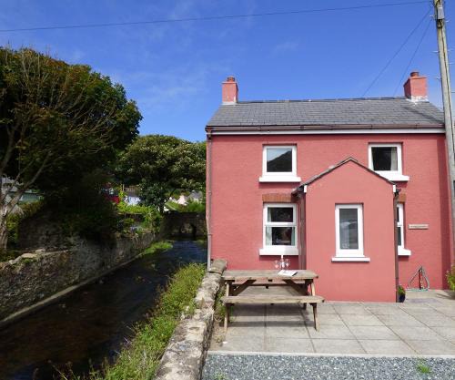 Dingle Cottage