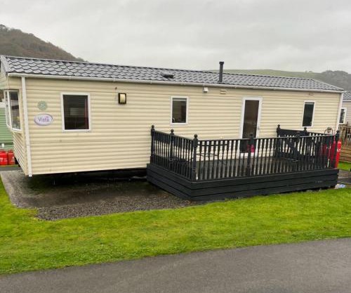 Discover Serenity in Our 3-Bed Static Caravan at Clarach Bay Holiday Village!