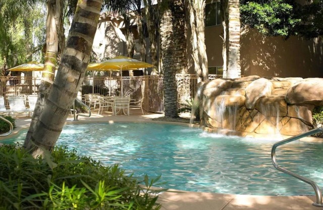 Discover the Magic of Scottsdale – Sheraton Desert Oasis Villas- 1 Bedroom