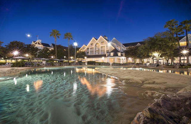 Disney's Yacht Club Resort