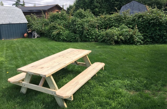 Dog Friendly - Cozy Duplex Unit near JBER