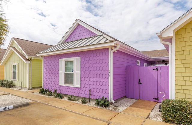 Dog-Friendly home w/Private Fenced Patio, Resort-style Pool, & Close to Beach