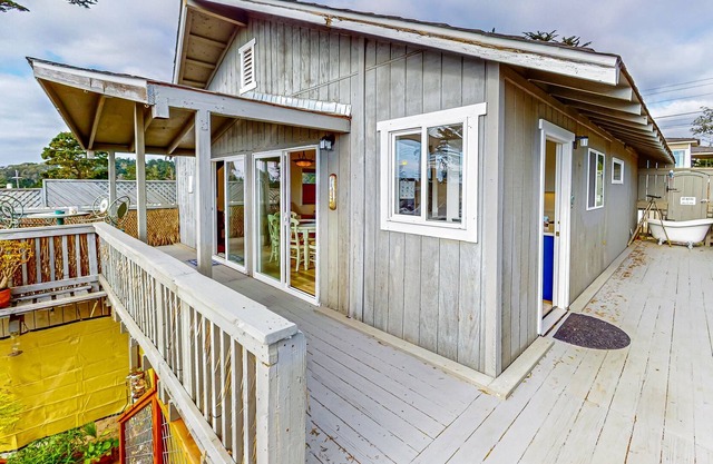 Dog-friendly home near local shops with bay & ocean view, deck, & wood stove
