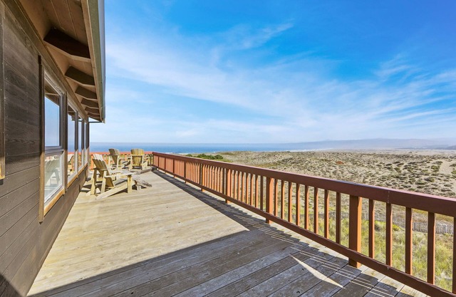 Dog-friendly, oceanfront home with private hot tub - next to the State Park