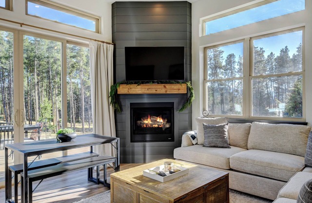 Dog-Friendly Retreat: Two Homes for Your Getaway