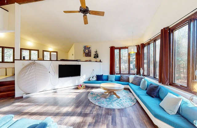 Dog-friendly woodland home with fireplace & deck - near Stratton & Bromley
