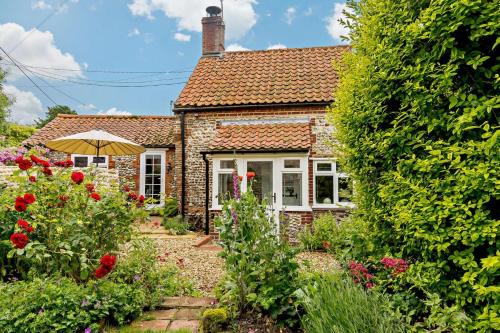 Dolphin Cottage