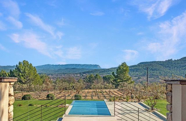 Domaine Bellevue | Ste-Victoire View, Pools & Cinema