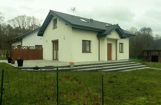 Domek na wzgórzu