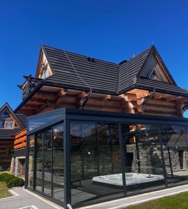 Domek w Białce z JACUZZI w ogrodzie