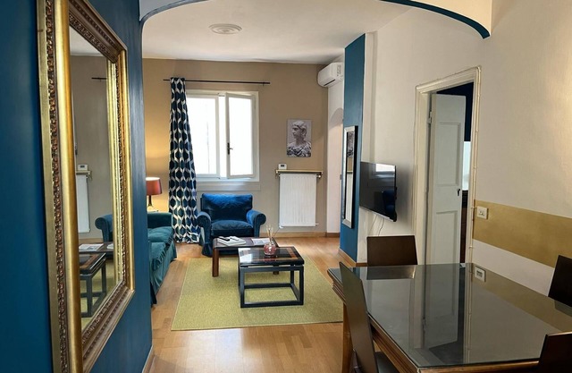 Domus Opi - One Bedroom Apartment, Sleeps 4