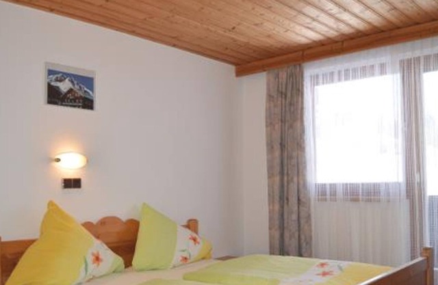 Doppelzimmer, Dusche, WC - Pension Leitenhof