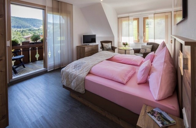 Doppelzimmer mit Balkon