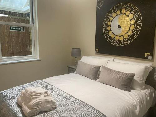 Dorset villa flat 1 at Pittville Lawn