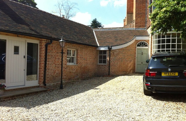 Double Bedroom in Grade 2 Listed Barn Conversion