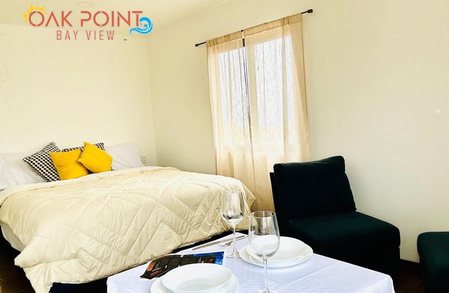 Double Cabin #9 - Oak Point