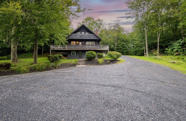 Double Dipper - Upper Unit by Killington Vacation Rentals