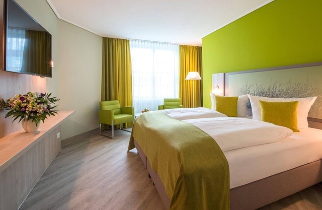 Double room, comfort, shower/WC breakfast - Inselhotel Vier Jahreszeiten