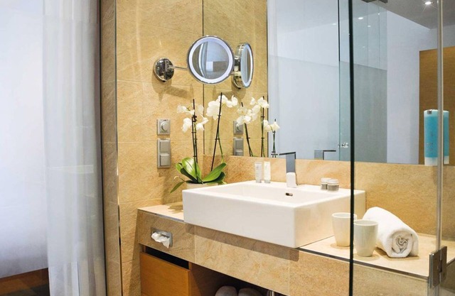 Double room Panorama DBL - TAUERN SPA Zell am See-Kaprun
