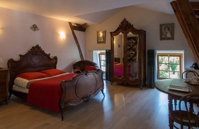 Double room-Premium-Ensuite with Shower-1