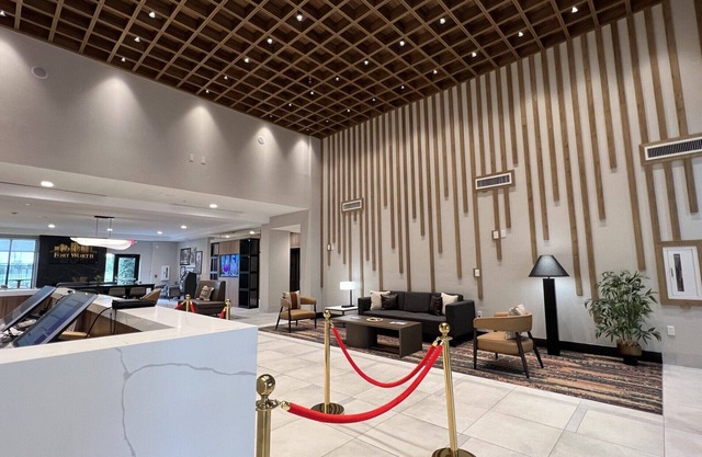 DoubleTree by Hilton Fort Worth Fossil Creek