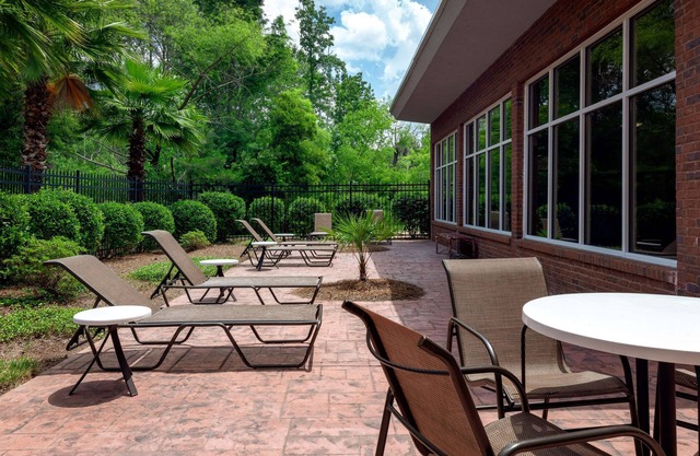 DoubleTree by Hilton Hotel Savannah Airport