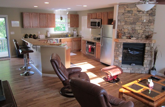 Downtown Brevard Cottage - Hot Tub/ Walk To Town