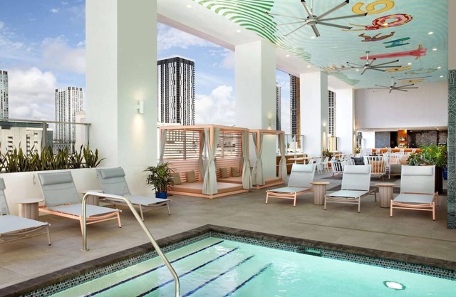 Downtown Miami Tech-Led Condo w/Pool, Fitness Center & Sunset Views - 4 Units