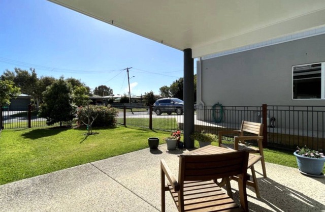 Drakes Hideaway - Pet friendly 3 bedroom unit on the ground floor