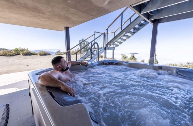 Dream House Hot Tub Hideaway on 20 Acres with Full Gym, Pool Table and Ping Pong