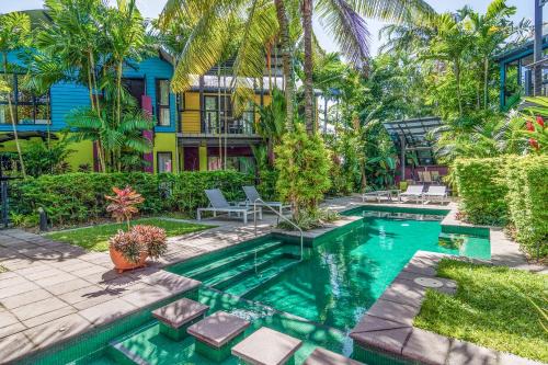Dreamcatcher Beach-Side Apartments