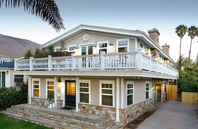 Dreamy Beach House!!