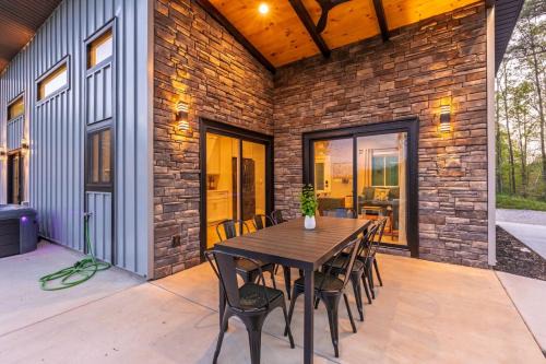 Eagle Retreat Mountain Getaway
