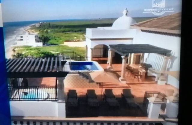 EASTER ‘24 Luxury Penthouse Villa with Private Roof Top Pool, Jacuzzi, Bar Area,