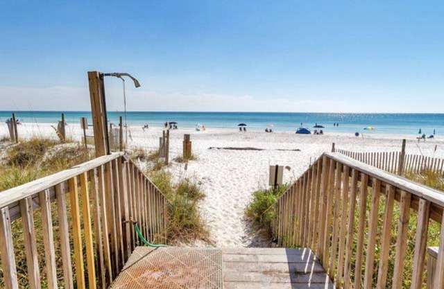 Eastern Shores on 30A by Panhandle Getaways