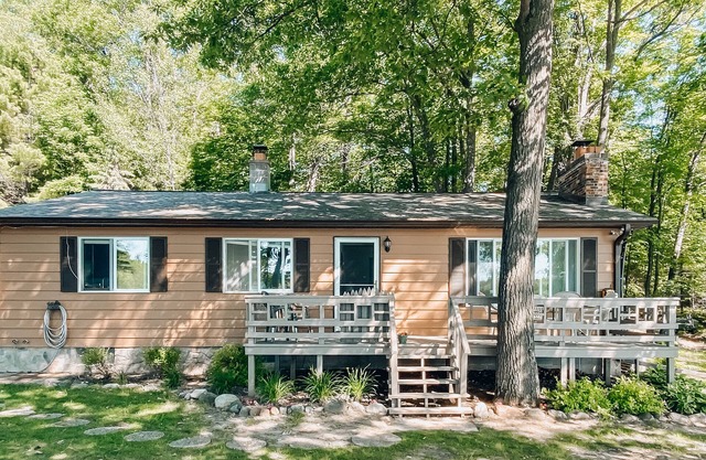 Echo Point Retreat on the Beautiful Tiger Cat Flowage