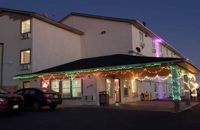 Econo Lodge San Antonio near SeaWorld - Medical Center