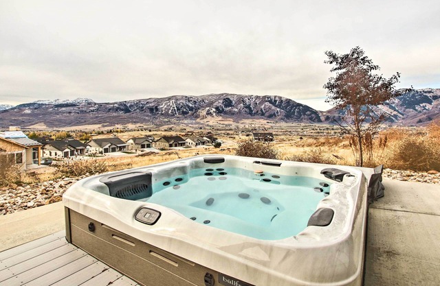 Eden Home w/Stunning View ~ 6 Mi to Skiing!