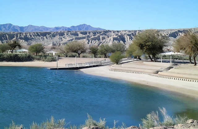 Edgewater Casino Resort, 3 x Santa Fe Queen Non Smoking Room, Free Parking
