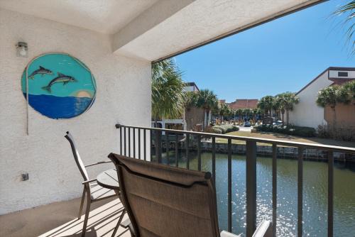 Edgewater Golf Villa 2110
